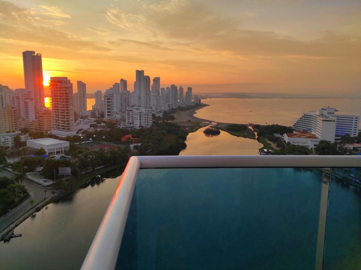 Apartamento De Lujo Con Vista Al Mar - Excelente Ubicacion Cartagena Esterno foto